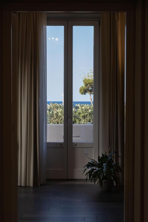 Villa Masetta - Luxury Suites Палермо Экстерьер фото